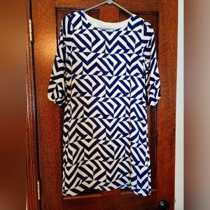 Everly Geometric Shift Dress